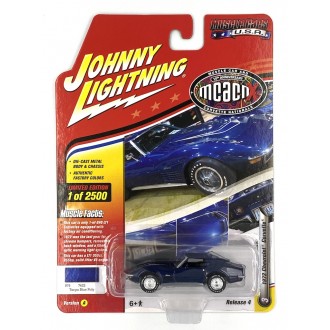 Johnny Lightning 1:64 Muscle Cars U.S.A. - 1972 Chevrolet Corvette Blue